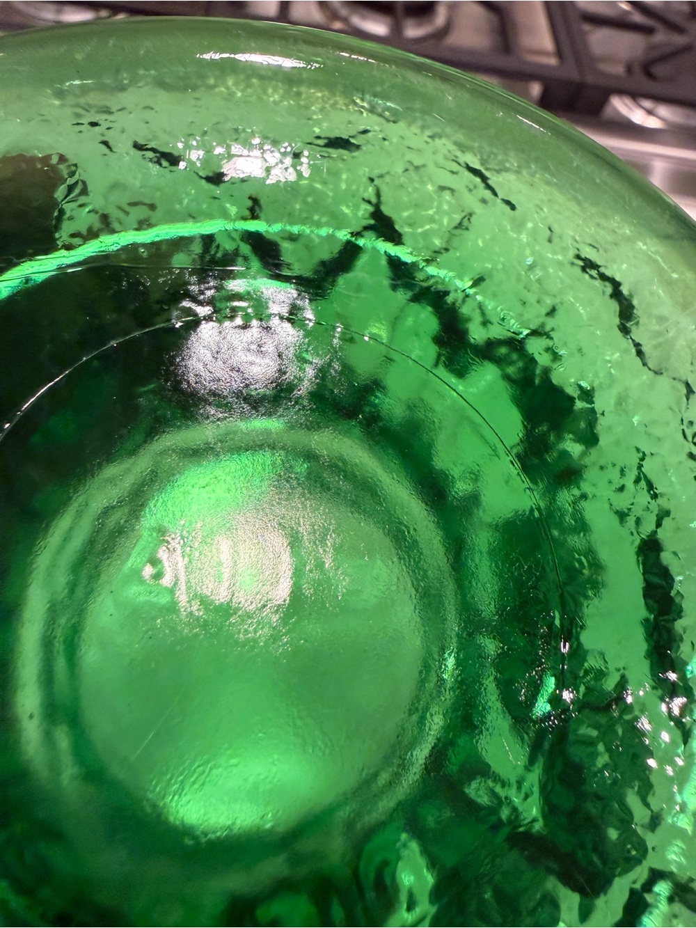 Emerald Green Textured Art Glass Pedestal Vase Heavy Pressed Glass– 10” Tall VTG - Picture 8 of 11